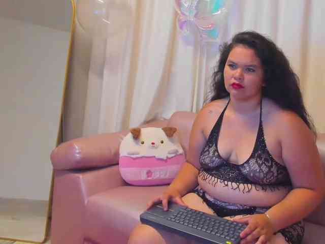 Valery-Moon Valery-Moon