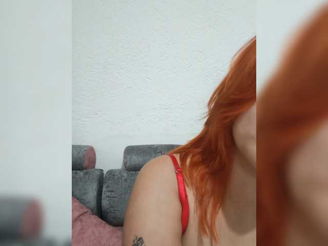 Jessica-18 live cam on BongaCams