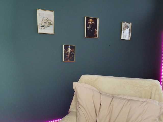 GlowingBlondie live cam on BongaCams
