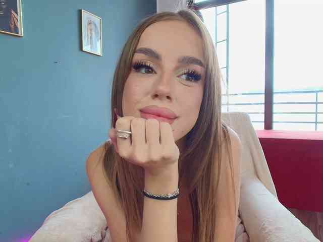 GlowingBlondie