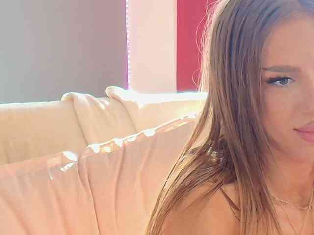 GlowingBlondie GlowingBlondie