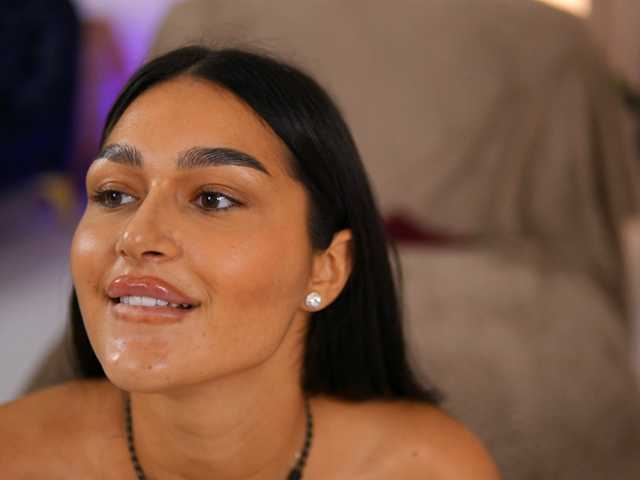 KaiaSilk live cam preview
