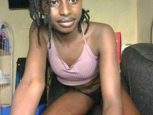 cutegirl001 live cam on BongaCams