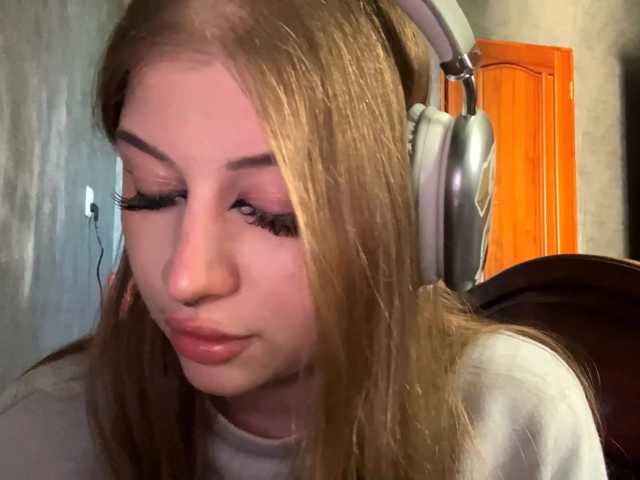 MyraTamkin live cam on BongaCams