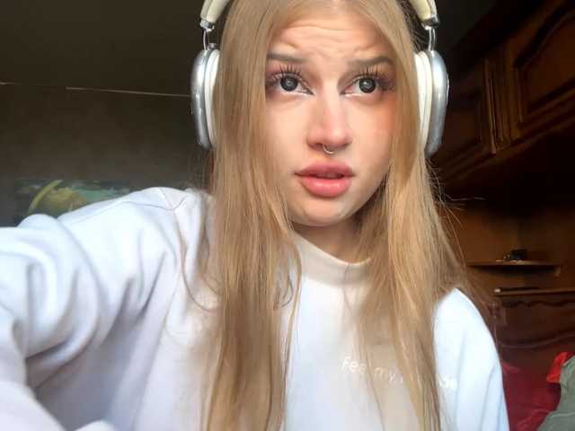 MyraTamkin live cam on BongaCams
