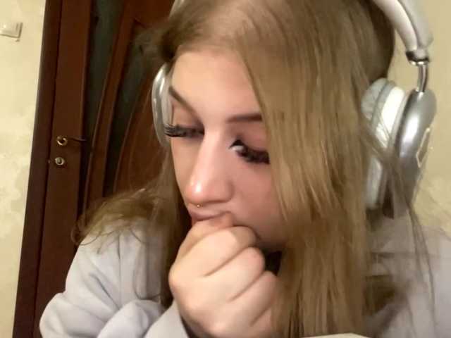 MyraTamkin live cam on BongaCams