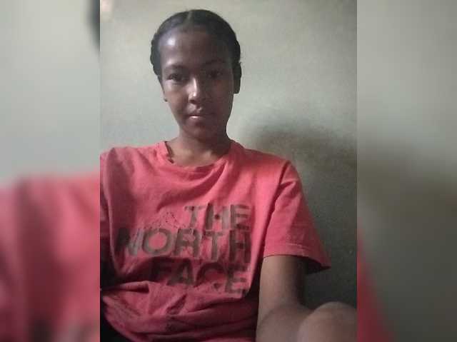 Priscahot live cam preview
