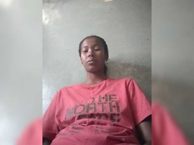 Priscahot live cam on BongaCams