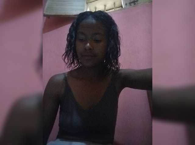Priscahot live cam on BongaCams