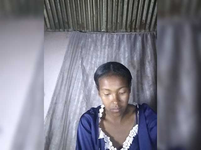 Priscahot live cam preview