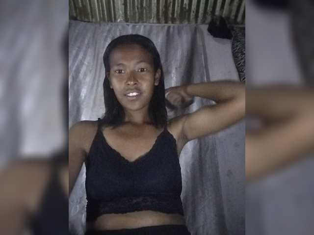 Priscahot live cam preview