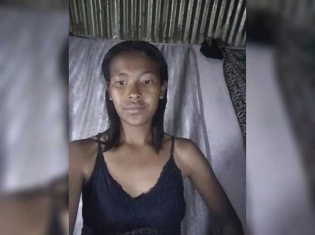 Priscahot live cam preview