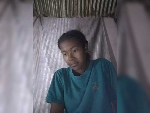Priscahot live cam preview