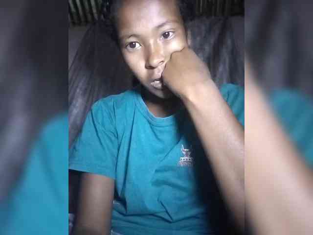 Priscahot webcam