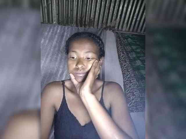 Priscahot webcam
