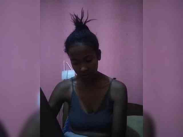 Priscahot webcam