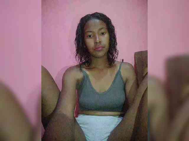 Model: Priscahot