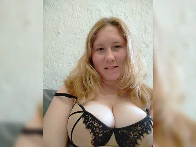 Harmfulangel live cam on BongaCams