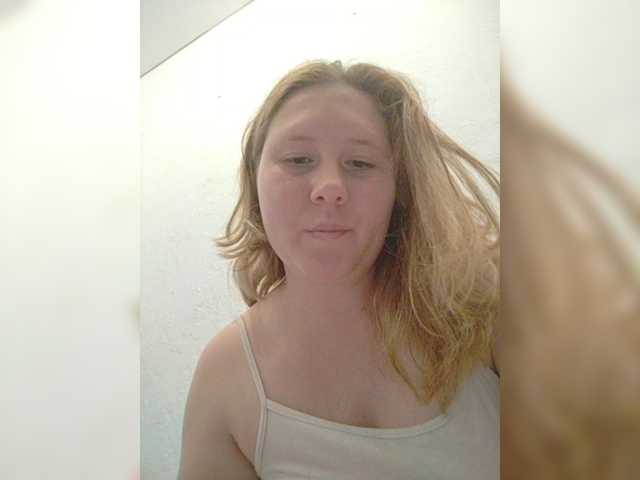 Harmfulangel live cam on BongaCams