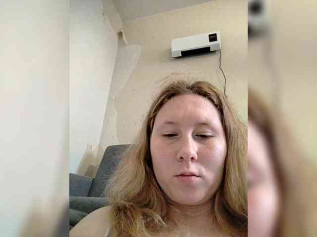 Harmfulangel Live Webcam on BongaCams