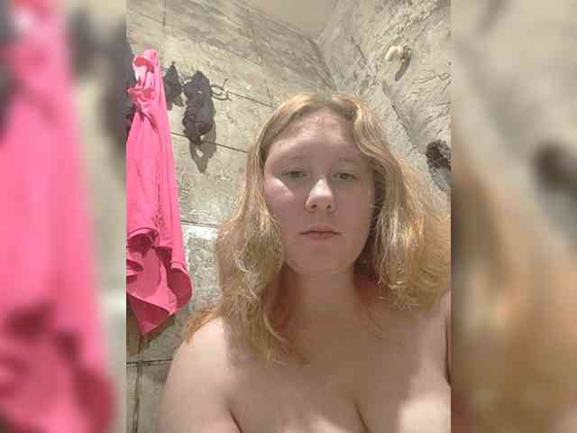 Harmfulangel webcam