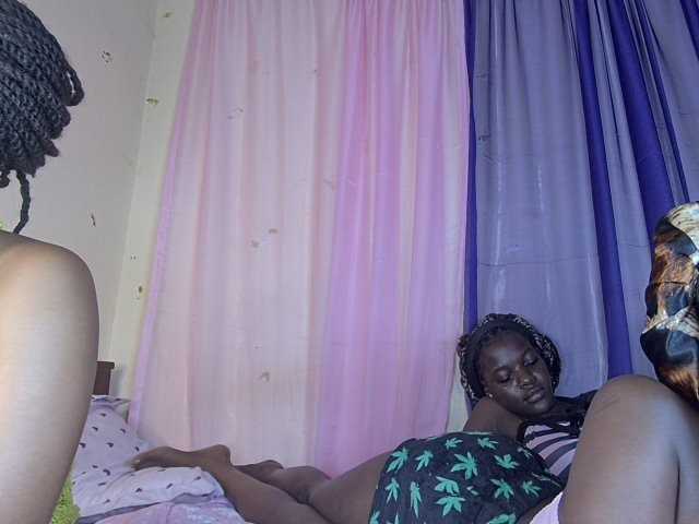 Tippih live cam on BongaCams