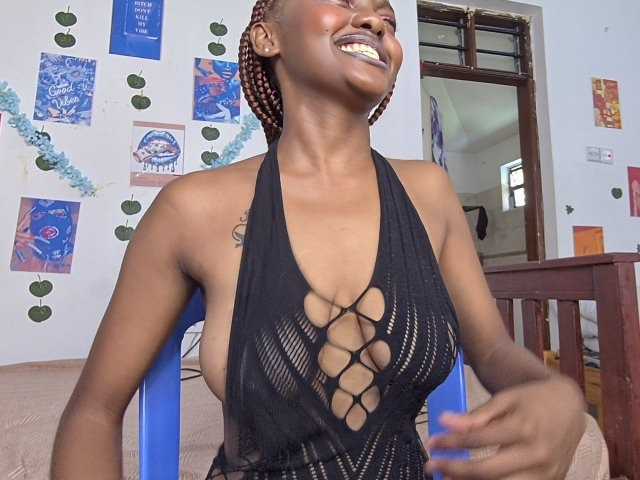 Tippih live cam on BongaCams