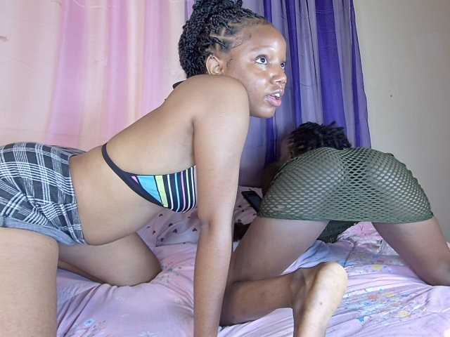 Tippih live cam on BongaCams