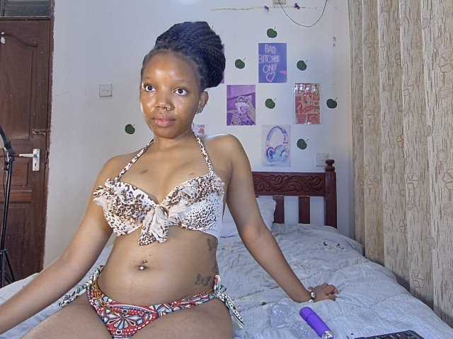 Tippih live cam on BongaCams