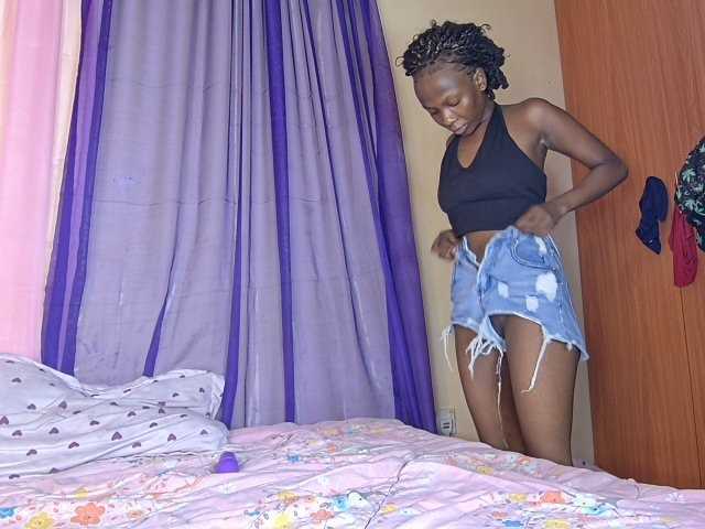 Tippih live cam on BongaCams