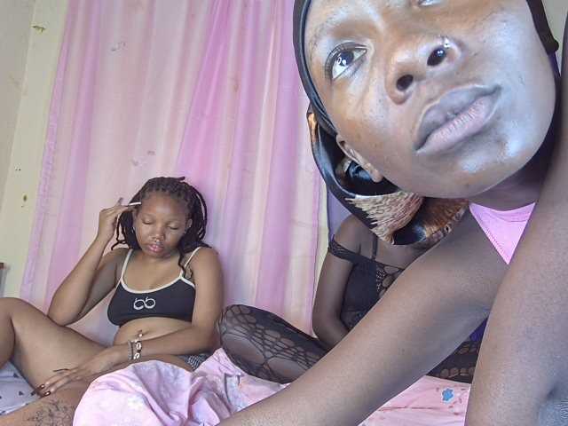 Tippih live cam on BongaCams