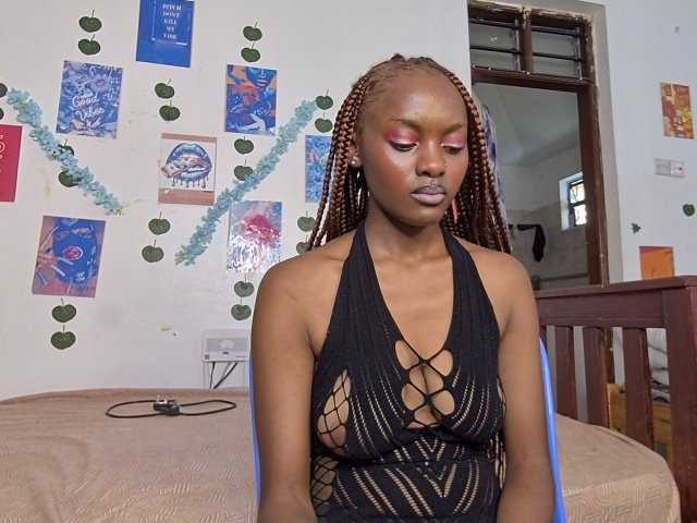 Tippih live cam on BongaCams