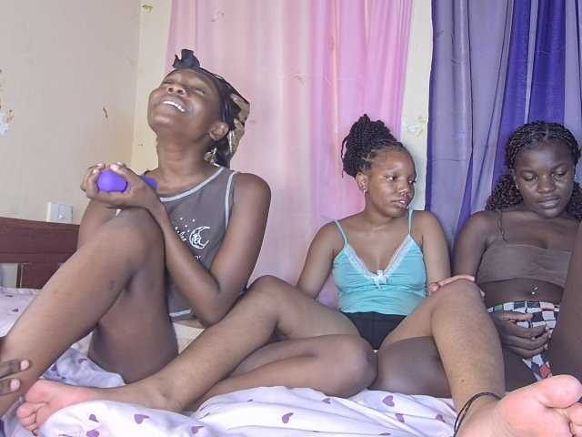 Tippih live cam on BongaCams