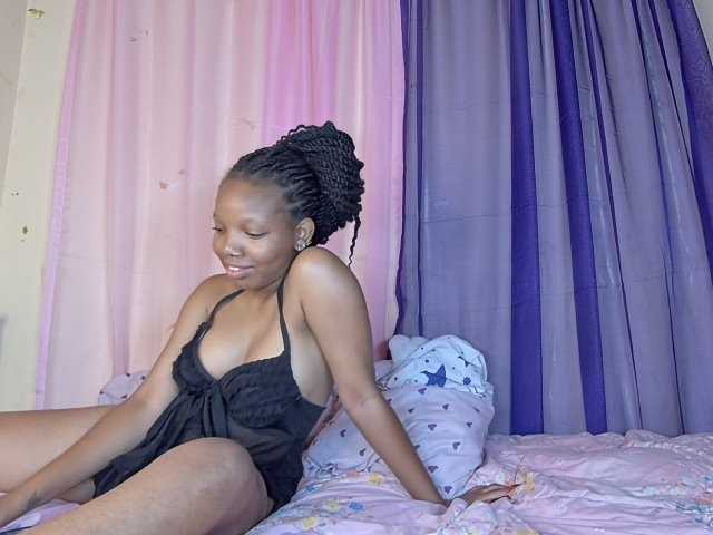 Tippih live cam on BongaCams