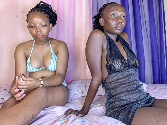 Tippih live cam on BongaCams