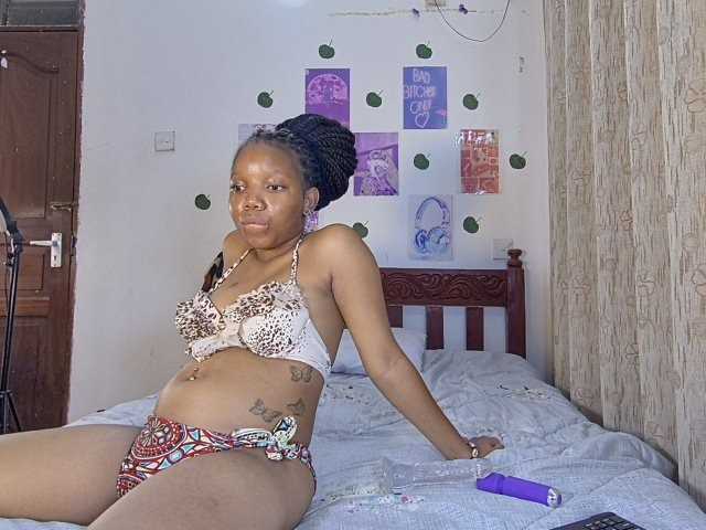 Tippih live cam on BongaCams