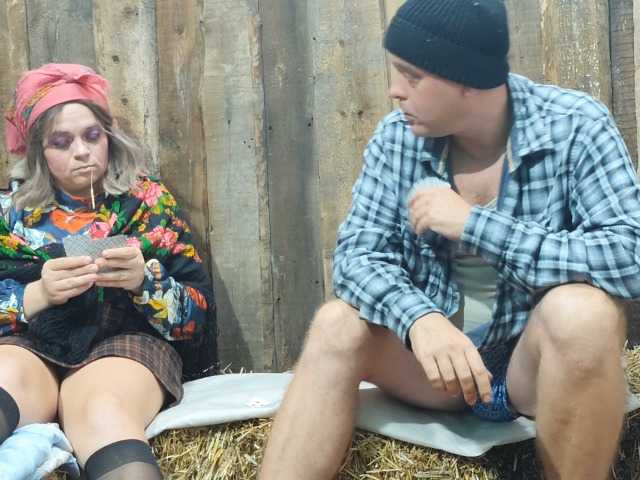 BarnDebauchery