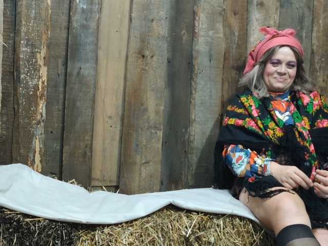 BarnDebauchery
