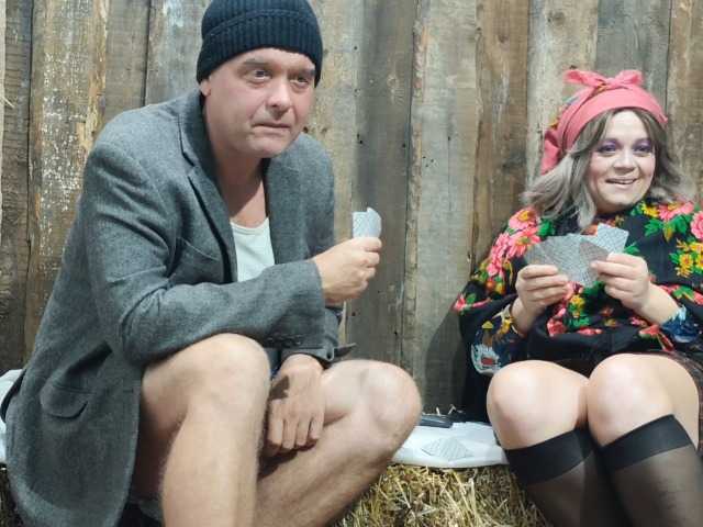 BarnDebauchery