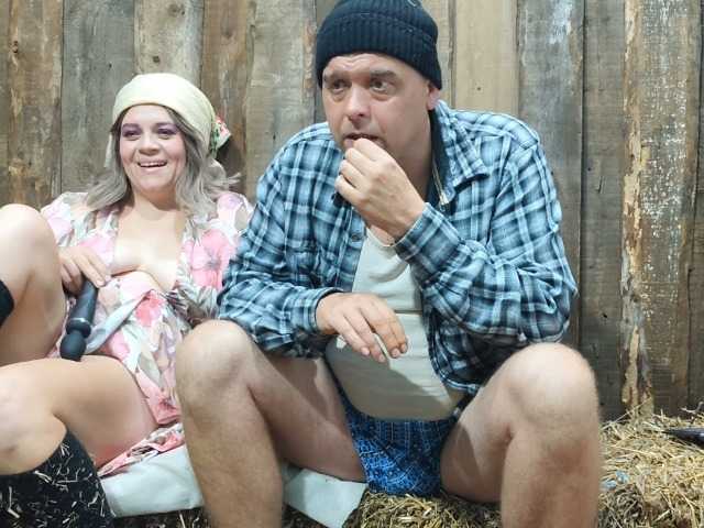 BarnDebauchery live cam preview