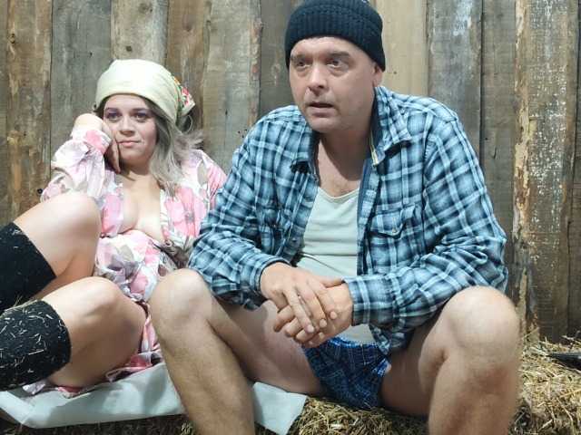 модель BarnDebauchery