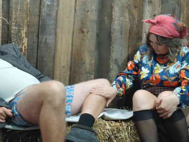BarnDebauchery