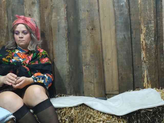 BarnDebauchery