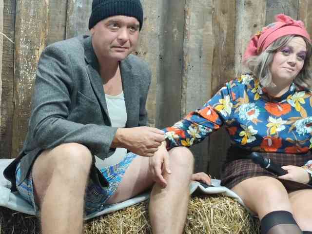BarnDebauchery
