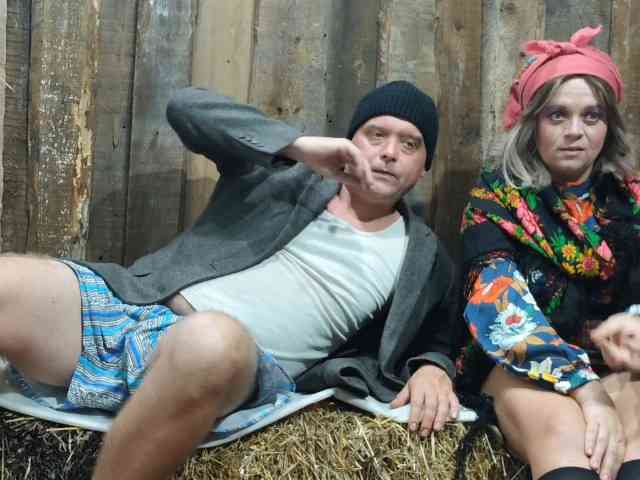 BarnDebauchery