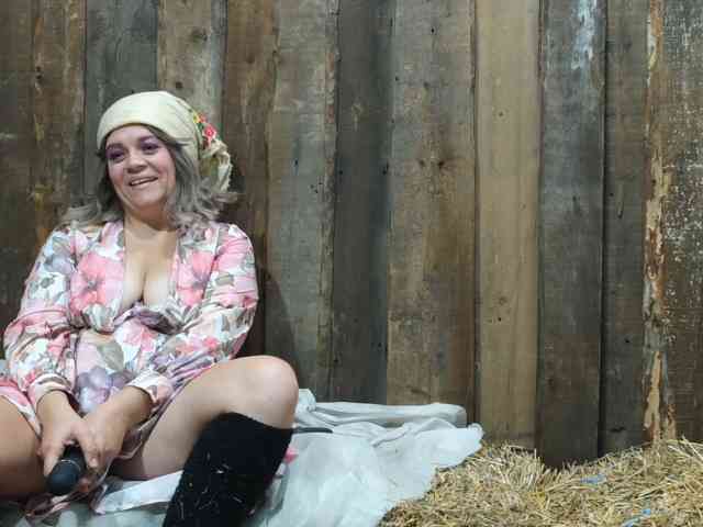 BarnDebauchery