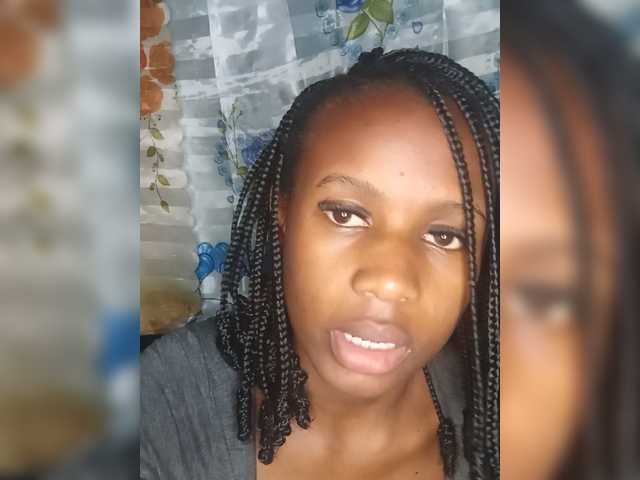 MidnightSiren live cam on BongaCams