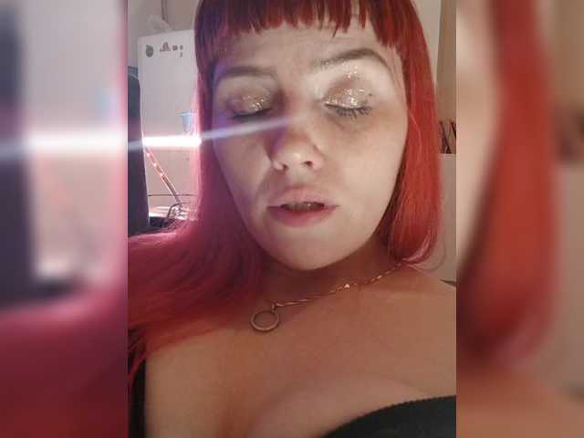 Niki-mur, en directo ahora en BongaCams