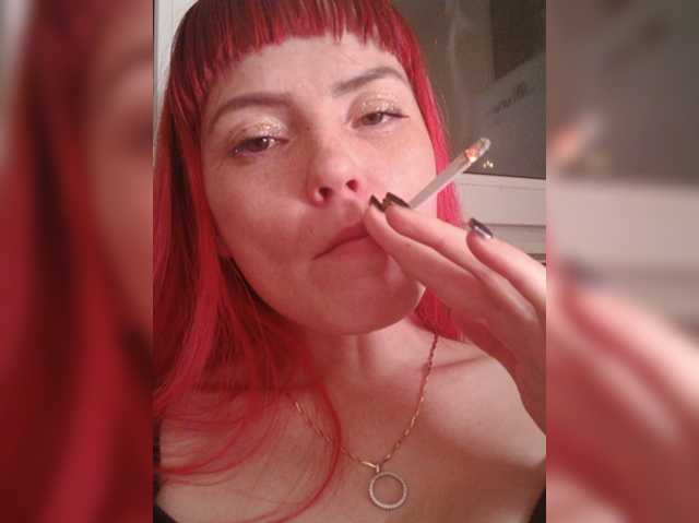 Niki-mur, live now on BongaCams