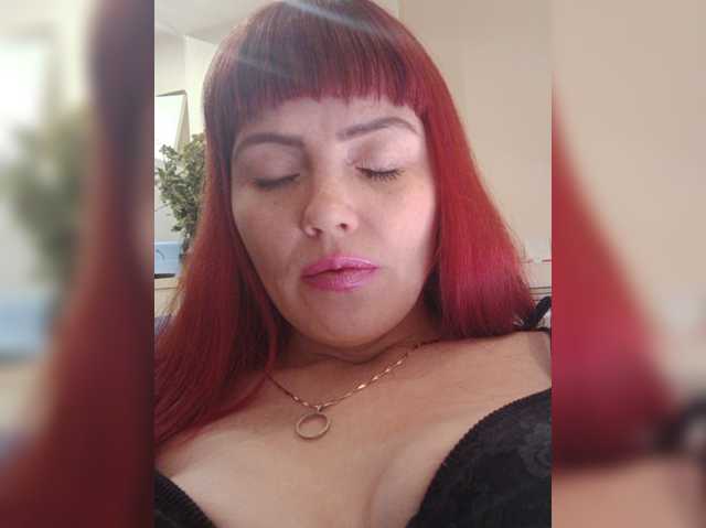 Niki-mur live cam on BongaCams